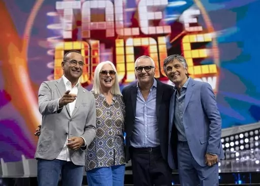 Featured image for “RAI1, TALE E QUALE SHOW: AL VIA DA VENERDÌ 13 SETTEMBRE LA NONA EDIZIONE.VINCENZO SALEMME TRA I GIUDICI”